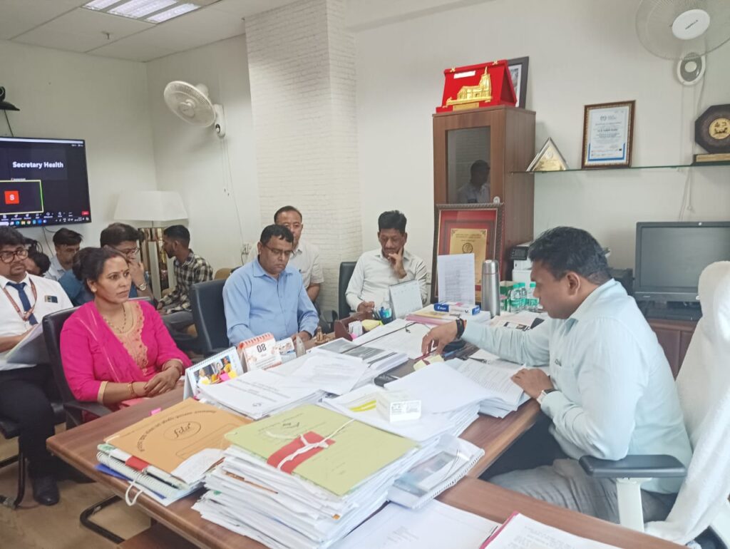 स्वास्थ्य सचिव की सख्त हिदायत, मेन्टल हैल्थ पॉलिसी को लेकर किसी भी स्तर की लापरवाही नहीं की जायेगी बदार्शत