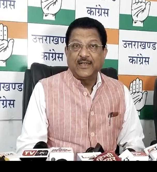 चारधाम यात्रा व्यवस्थाएं एक सप्ताह में धड़ाम: सूर्यकांत धस्माना