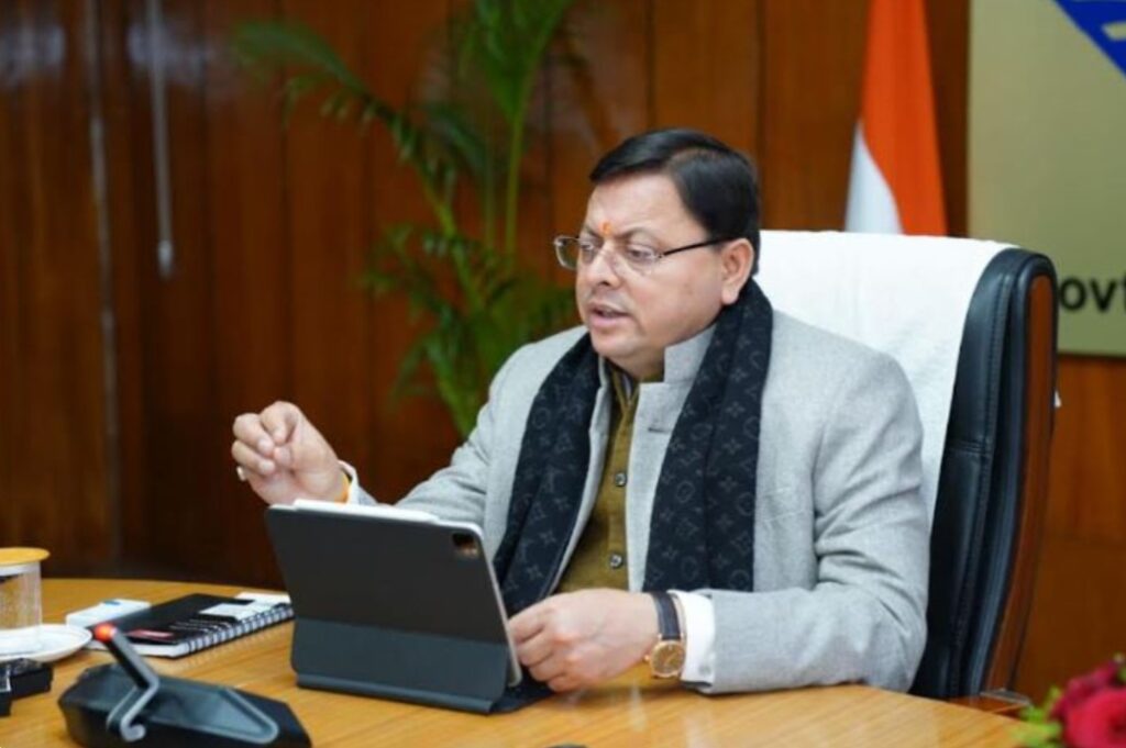 सीएम धामी ने सचिवालय में चारधाम यात्रा को लेकर की हाई लेवल की बैठक