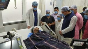 दुखद खबर: अलकनंदा में गिरा पर्यटकों का वाहन, 14 की मौत, 12 घायल, मुख्यमंत्री पहुंचे एम्स, हरसंभव उपचार के निर्देश