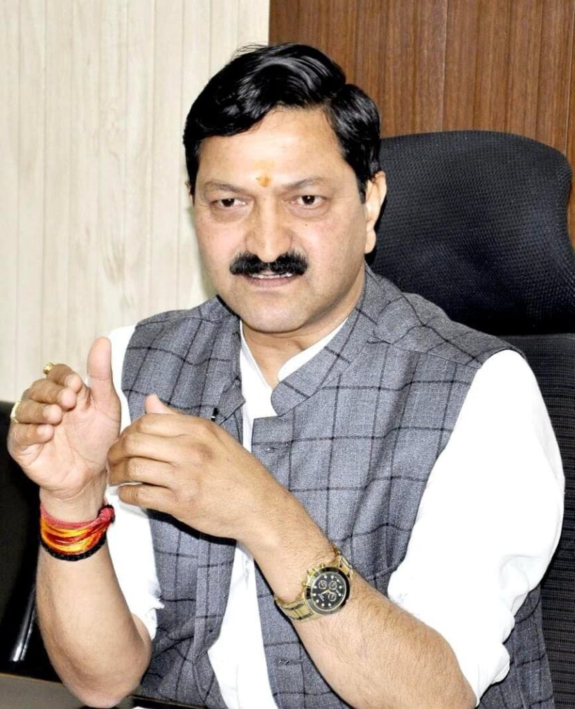 केदारनाथ मंदिर के नाम पर राजनीति कर रही है कांग्रेस: अजेंद्र अजय