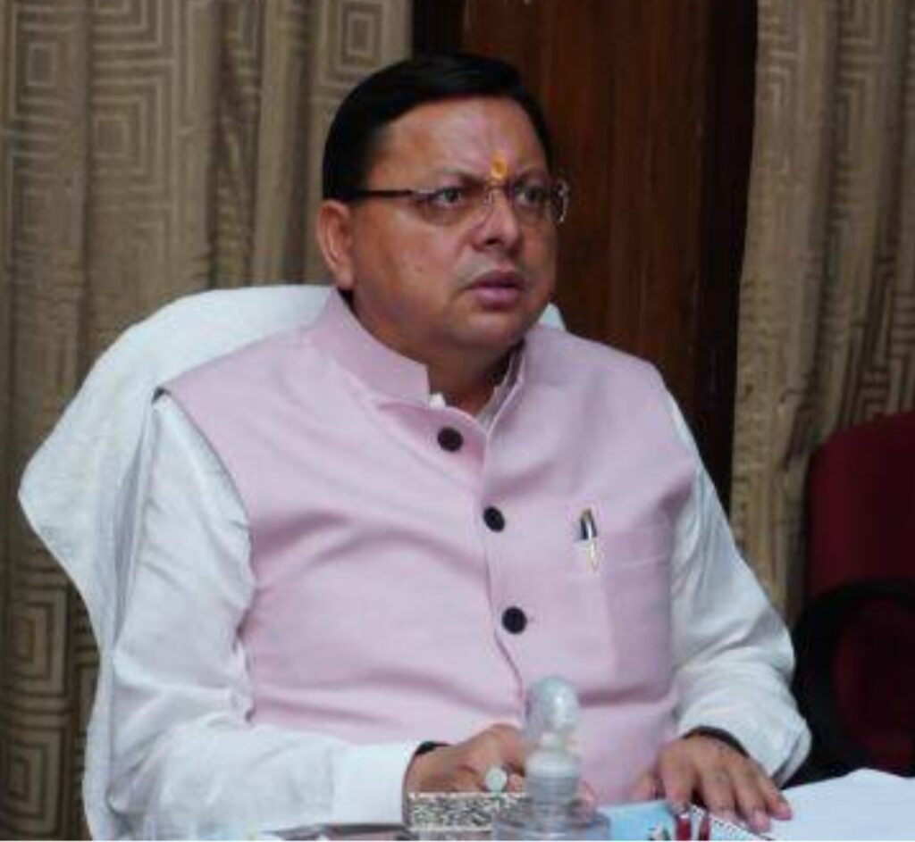 मुख्यमंत्री धामी ने विभिन्न योजनाओं के लिए वित्तीय स्वीकृतियां प्रदान की