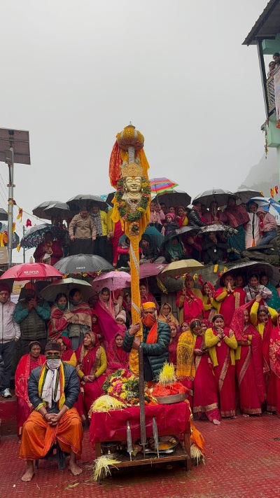 श्री बदरीनाथ धाम में धार्मिक-सास्कृतिक कार्यक्रमों से भक्तिमय हुआ माहौल