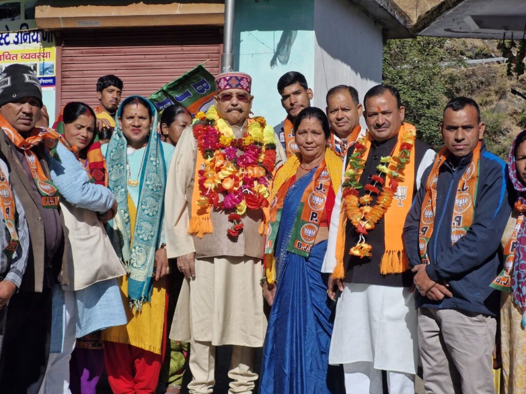 सरकार होम स्टे योजना को बढ़ावा देकर युवाओं को स्वरोजगार से जोड़ रही है: महाराज