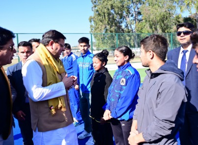 मुख्यमंत्री ने किया देहरादून में चल रहे लॉन बाल कैंप का निरीक्षण, खिलाड़ियों और प्रशिक्षकों से मुलाकात कर की हौसला अफजाई