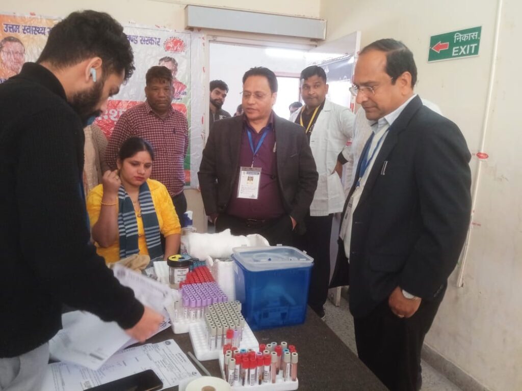 चारधाम यात्रा के मद्देनजर सीएमओ ने किया ऋषिकेश एवं डोईवाला चिकित्सालय का औचक निरीक्षण