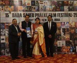 दादा साहेब फाल्के फिल्म फेस्टिवल में उत्तराखंडी फीचर फिल्म कारा एक प्रथा हुई सम्मानित