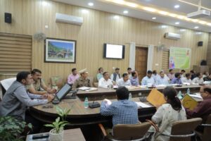 डीएम सविन बंसल ने दिए सुगम सुरक्षित यातायात व्यवस्था बनाने के निर्देश