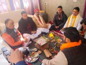 बीकेटीसी अध्यक्ष द्विवेदी ने बदरीनाथ बामणी स्थिति मां नंदा, माता उर्वशी और प्राचीन हनुमान मंदिर में किए दर्शन 