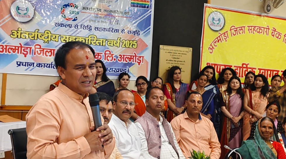 महिला सशक्तिकरण के बिना किसी भी राष्ट्र के विकास की संकल्पना नहीं की जा सकती: डॉ धन सिंह रावत*