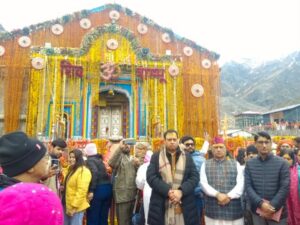 बीकेटीसी अध्यक्ष हेमंत द्विवेदी ने किए बाबा केदारनाथ के दर्शन 