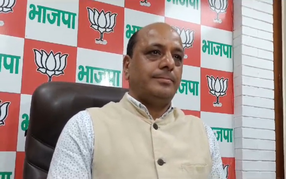 सरकारी दफ्तर मे घुसकर उग्र प्रदर्शन से सामने आया कांग्रेस का अलोकतांत्रिक चेहरा: चौहान