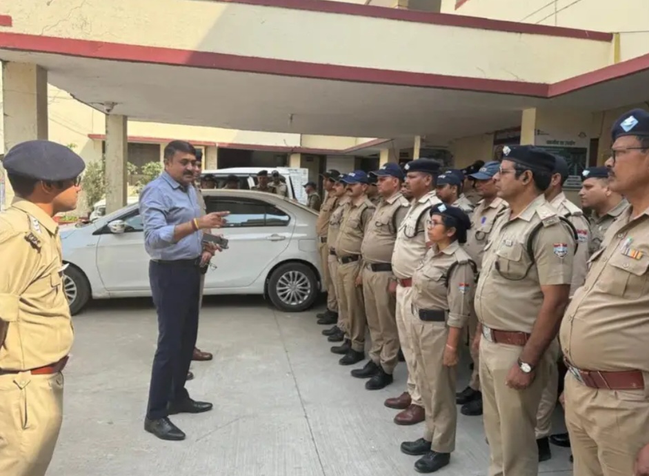 दरोगा रिश्वत प्रकरण: एसएसपी ने आइएसबीटी में नियुक्त 11 पुलिस कर्मियों को हटाया