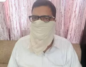 विजिलेंस टीम ने 50 हजार की रिश्वत लेते एक अधिकारी को रंगे हाथ पकड़ा