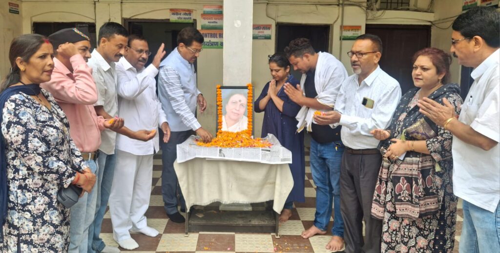 स्वर्गीय इंदिरा हृदयेश की चौथी पुण्य तिथि पर प्रदेश कांग्रेस ने अर्पित की भावभीनी श्रद्धांजलि