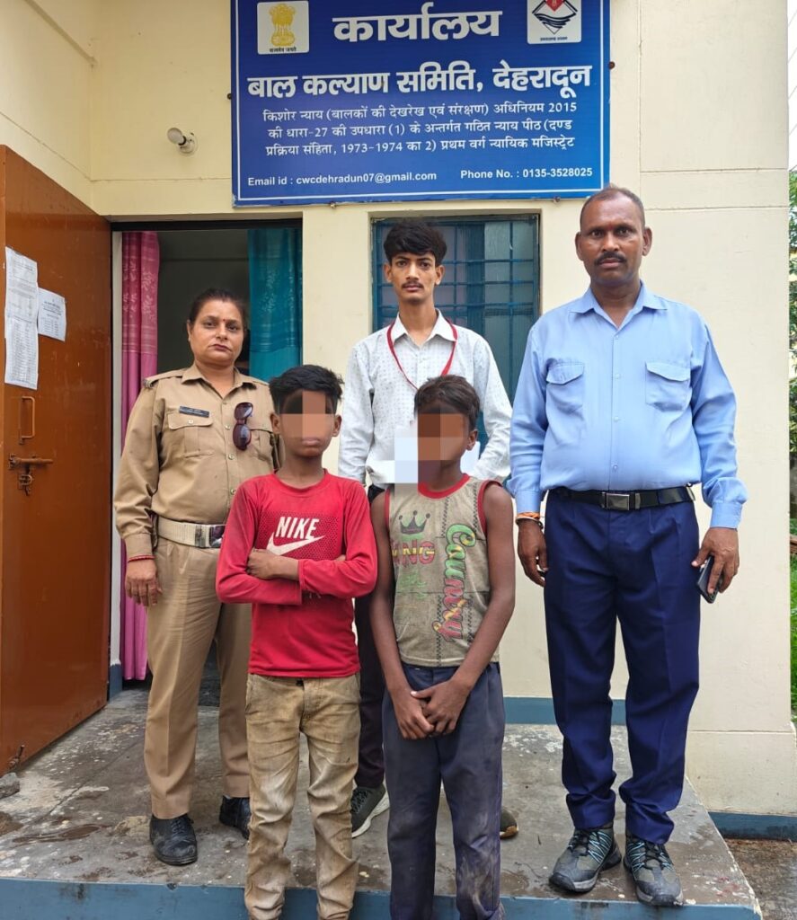 डीएम के निर्देशन में भिक्षावृत्ति और बाल मजदूरी पर एक्शन जारी