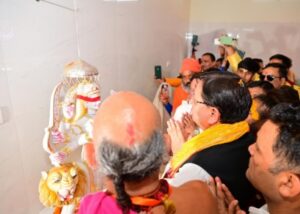मुख्यमंत्री ने हल्द्वानी स्थित कालू सिद्ध मंदिर में प्राण प्रतिष्ठा महोत्सव में की पूजा-अर्चना