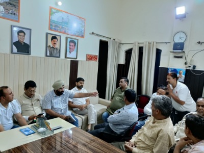 प्रदेश सह प्रभारी सुरेन्द्र शर्मा व प्रदेश उपाध्यक्ष संगठन धस्माना ने ली विभिन्न प्रकोष्ठों की बैठक