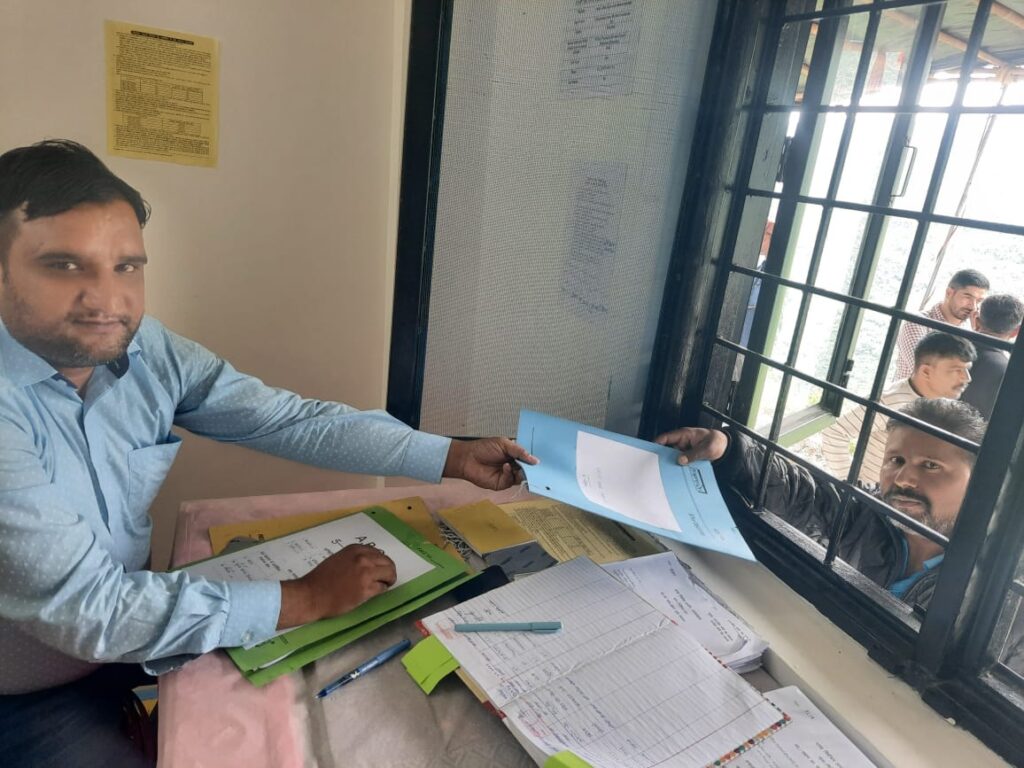 देहरादून: त्रिस्तरीय पंचायत चुनाव के लिए नामांकन प्रक्रिया जारी