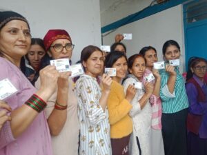 देहरादून: पहले चरण का मतदान शांतिपूर्ण संपन्न,  चकराता, कालसी व विकास नगर में 78.49 फीसदी हुआ मतदान