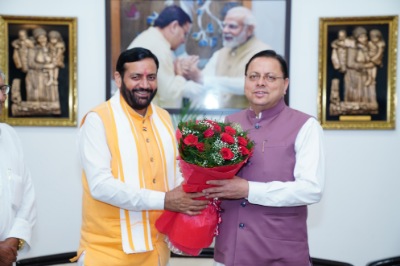 मुख्यमंत्री धामी से हरियाणा के मुख्यमंत्री नायब सिंह सैनी ने की मुलाकात