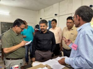 देहरादून: उप जिला निर्वाचन अधिकारी ने किया मतदेय स्थलों का निरीक्षण, चार बजे तक 67.08 प्रतिशत मतदान