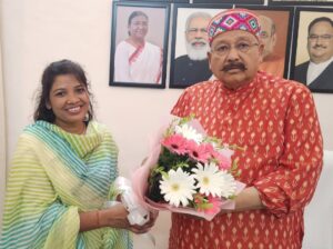 बीकेटीसी में अनु०जा० की प्रथम सदस्य नीलम पुरी ने महाराज से की शिष्टाचार भेंट