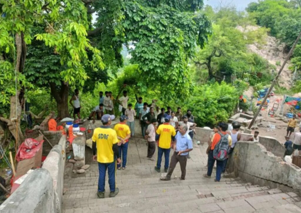 दुखद खबर: मंशा देवी मंदिर में भगदड़ से छह श्रद्धालुओं की मौत और कई घायल