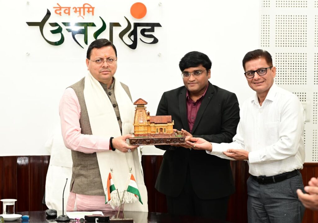 श्रमिकों और उद्योगों के मध्य बेहतर समन्वय बनाने के मुख्यमंत्री ने दिए निर्देश