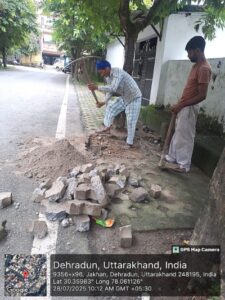 देहरादून: जाखन से मिली गंदे पानी की शिकायत, जल संस्थान की टीम ने मौके पर तुरंत किया समाधान