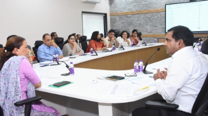 महिला स्वरोजगार योजना के बजट का हो शत प्रतिशत इस्तेमाल : रेखा आर्या