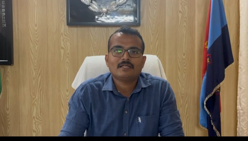 सोनप्रयाग में यात्रियों ने तोड़ा बैरियर, केदारनाथ धाम जाने की कर रहे थे मांग: पुलिस अधीक्षक