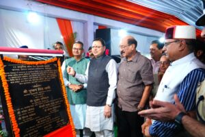 मुख्यमंत्री ने डालनवाला थाने में स्थापित 13 लॉन्ग रेंज आधुनिक सायरनों का किया लोकार्पण