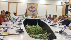 मनपसंद विषयों का चयन कर सकेंगे छात्र-छात्राएंः डॉ. धन सिंह रावत