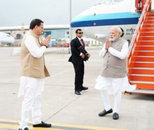 प्रधानमंत्री ने बाढ़ प्रभावित क्षेत्रों के लिए 1200 करोड़ की वित्तीय सहायता की घोषणा की