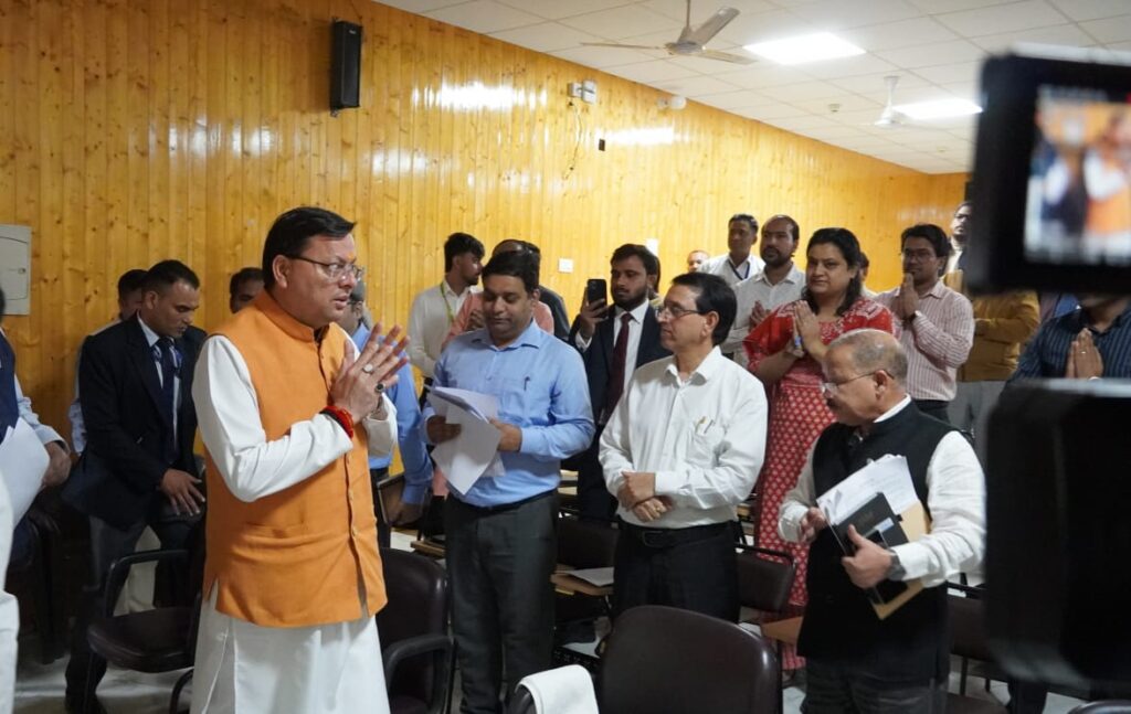 लोगों की भावना के अनुरूप हो निर्माण कार्य: मुख्यमंत्री 