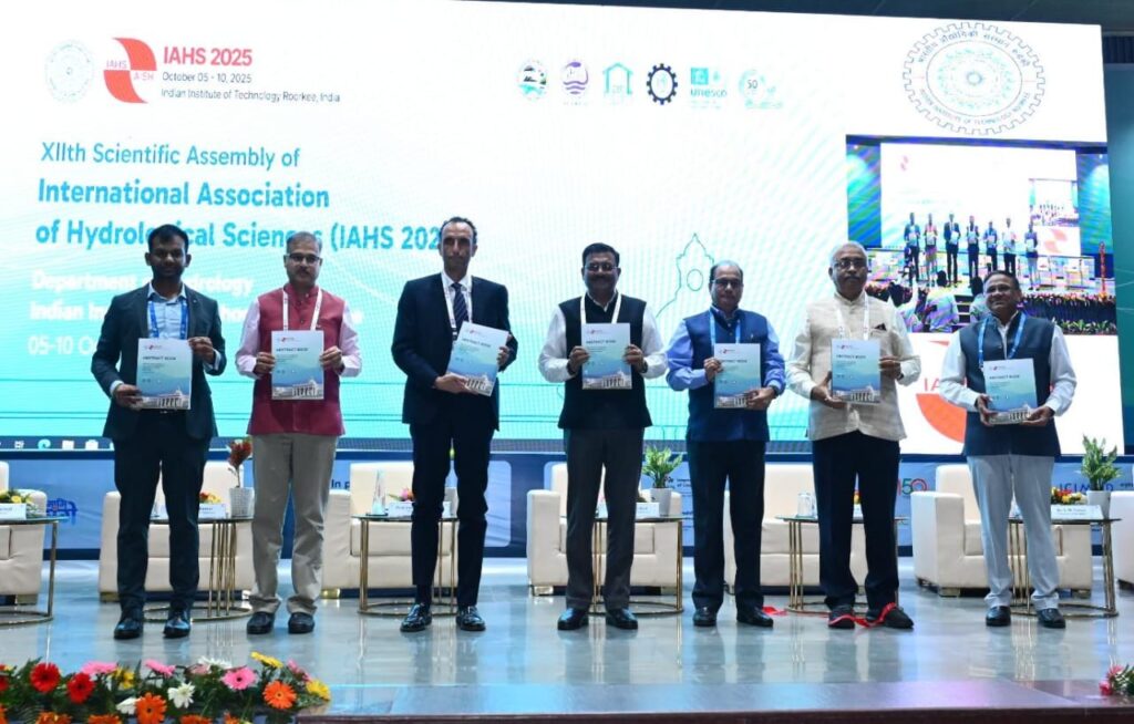 मुख्य सचिव ने जलवायु लचीलापन व जल स्थिरता पर अंतर्राष्ट्रीय सम्मेलन का उद्घाटन किया