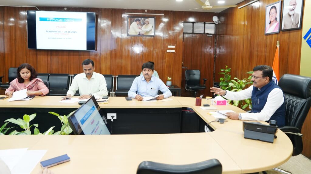 उत्तराखंड में पीएम श्री योजना की तर्ज पर बनेगी स्कूलों के लिए योजना: मुख्य सचिव