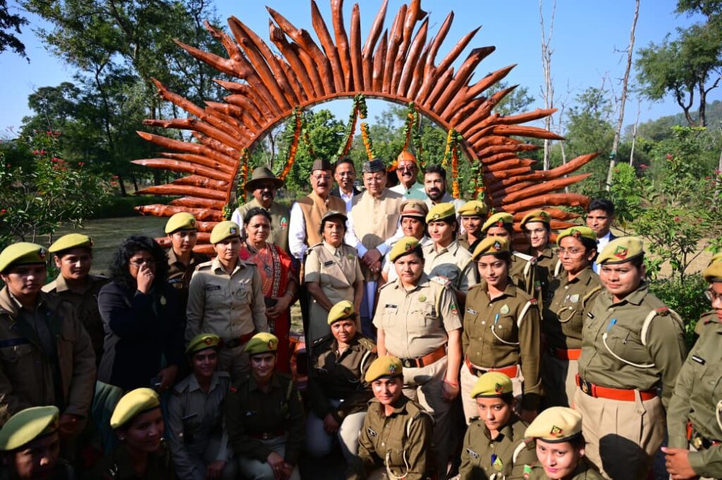 रामनगर में आयोजित राज्य स्तरीय “जन वन महोत्सव” का मुख्यमंत्री ने किया शुभारंभ