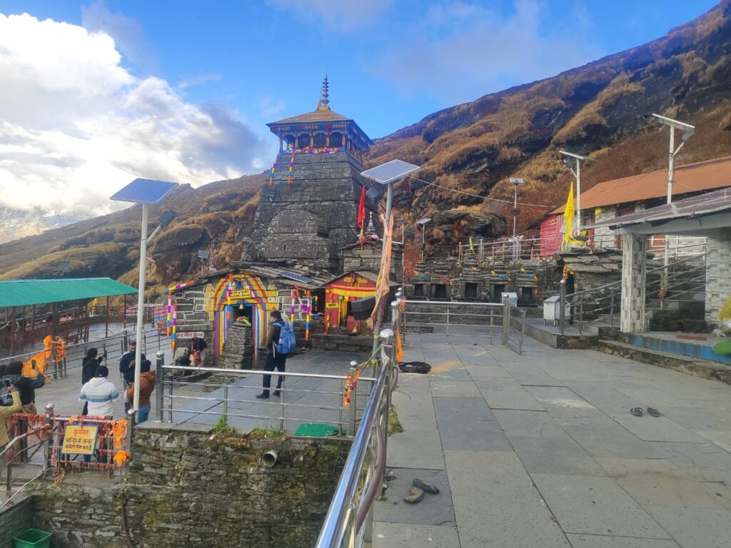 तृतीय केदारनाथ श्री तुंगनाथ के कपाट विधि-विधान से शीतकाल के लिए बंद