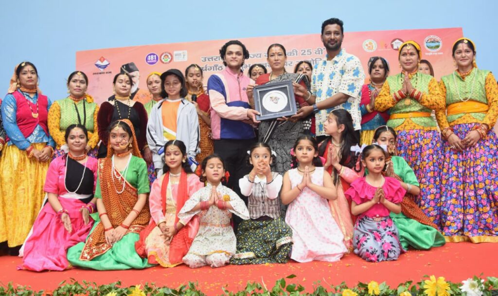 उत्तराखंड के विकास का आधार है मातृशक्ति: रेखा आर्या