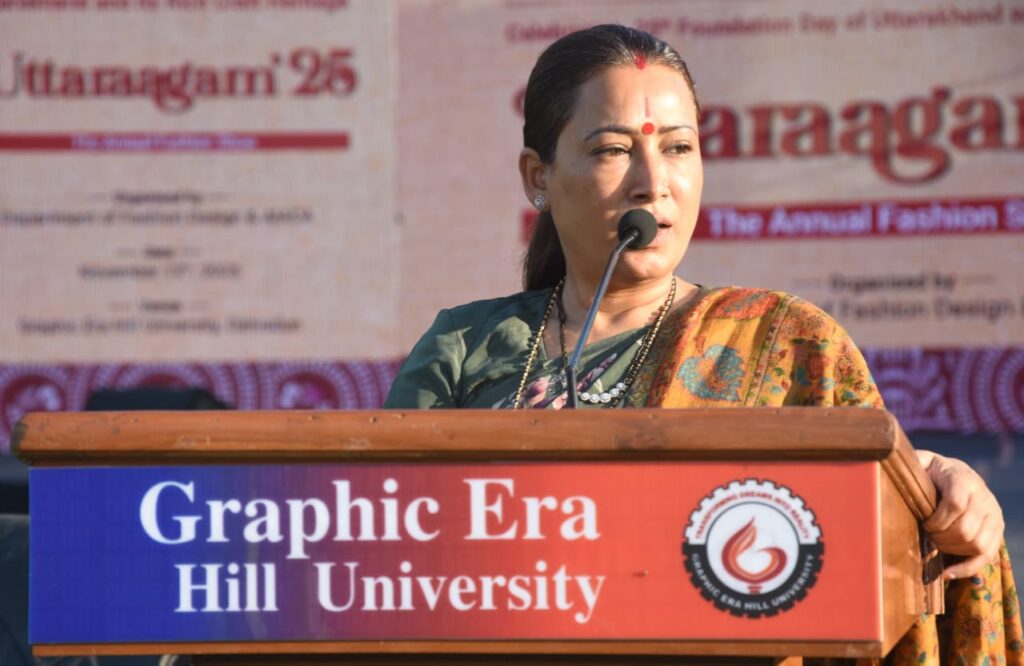 जनजातीय युवाओं के हुनर को मंच देना सराहनीय: रेखा आर्या