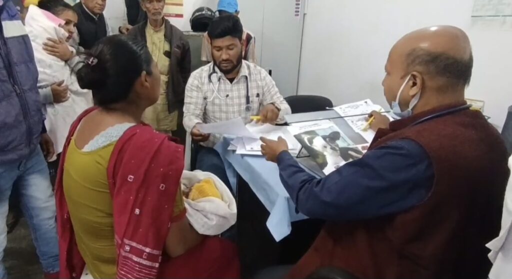 शीतलहर को लेकर डॉक्टरों की सलाह, जरूरी है बचाव और सही खान-पान