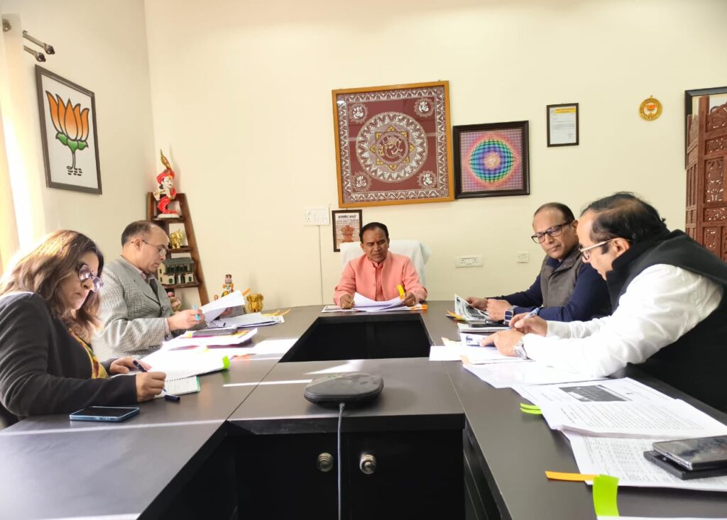 गुणवत्तापरक शिक्षा को शिक्षकों के प्रशिक्षण पर फोकस: डॉ धन सिंह रावत