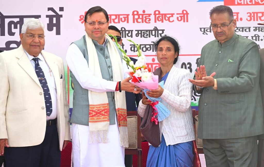 अर्धसैनिक बल के जवान वीरता, साहस और देशभक्ति के प्रतीक: मुख्यमंत्री