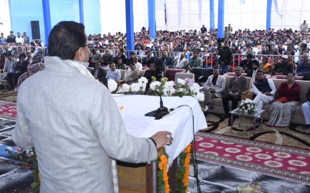 सैनिक स्कूल सिर्फ किताबी शिक्षा नहीं, बल्कि व्यक्तित्व और चरित्र निर्माण की श्रेष्ठ पाठशाला: मुख्यमंत्री