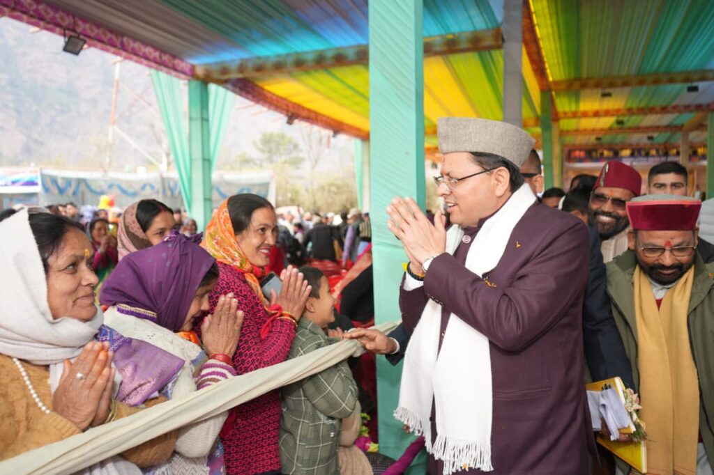 राज्य सरकार स्थानीय उत्पादों और पर्यटन को बढ़ावा देने के लिए प्रतिबद्ध: मुख्यमंत्री