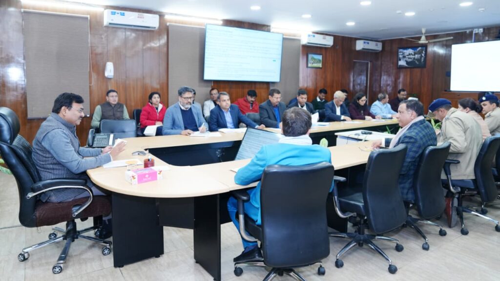 निरंजनपुर मंडी होगी शिफ्ट, मुख्य सचिव ने दिए नयी जगह तलाशने के निर्देश