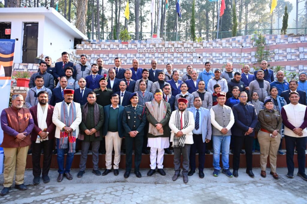 पर्यटन से पहाड़ों में रुकेगा पलायन, होमस्टे, टैक्सी और होटल को मिलेगा साल भर रोजगार: मुख्यमंत्री