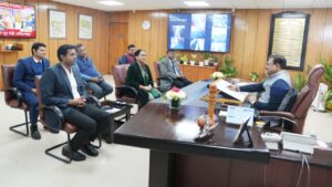 मुख्य सचिव ने उत्तर रेलवे से सम्बन्धित प्रकरणों एवं परियोजनाओं के सम्बन्ध में की बैठक 